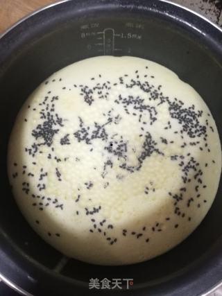 电饭锅蛋糕的做法视频,在家轻松享美味