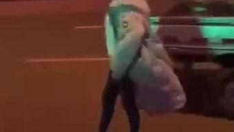 两轮滑板怎么玩视频教程